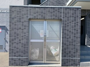 アスコット薬師堂駅前の物件外観写真